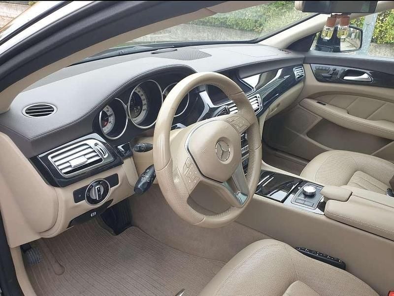 Usata Mercedes CLS350 265 CV (194 kW) 2012 Nero Berlina