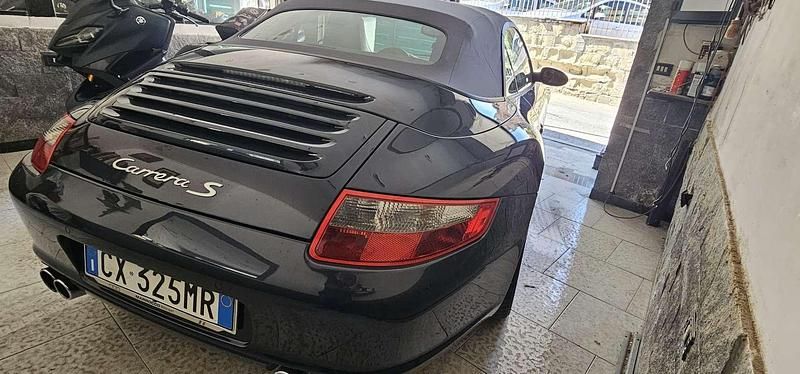 Usata Porsche 997 355 CV (261 kW) 2005 Blu/azzurro Cabrio