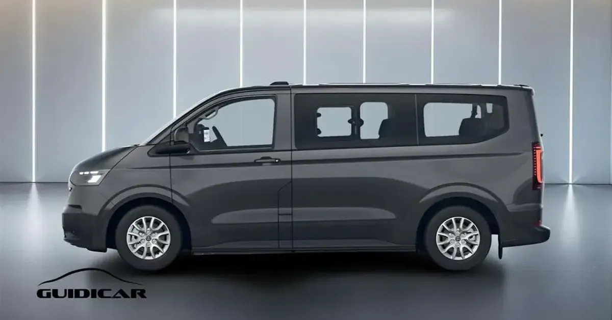 Nuova VW Caravelle Life 150 CV (110 kW) 2026 Graphite dust metallizzato Furgone