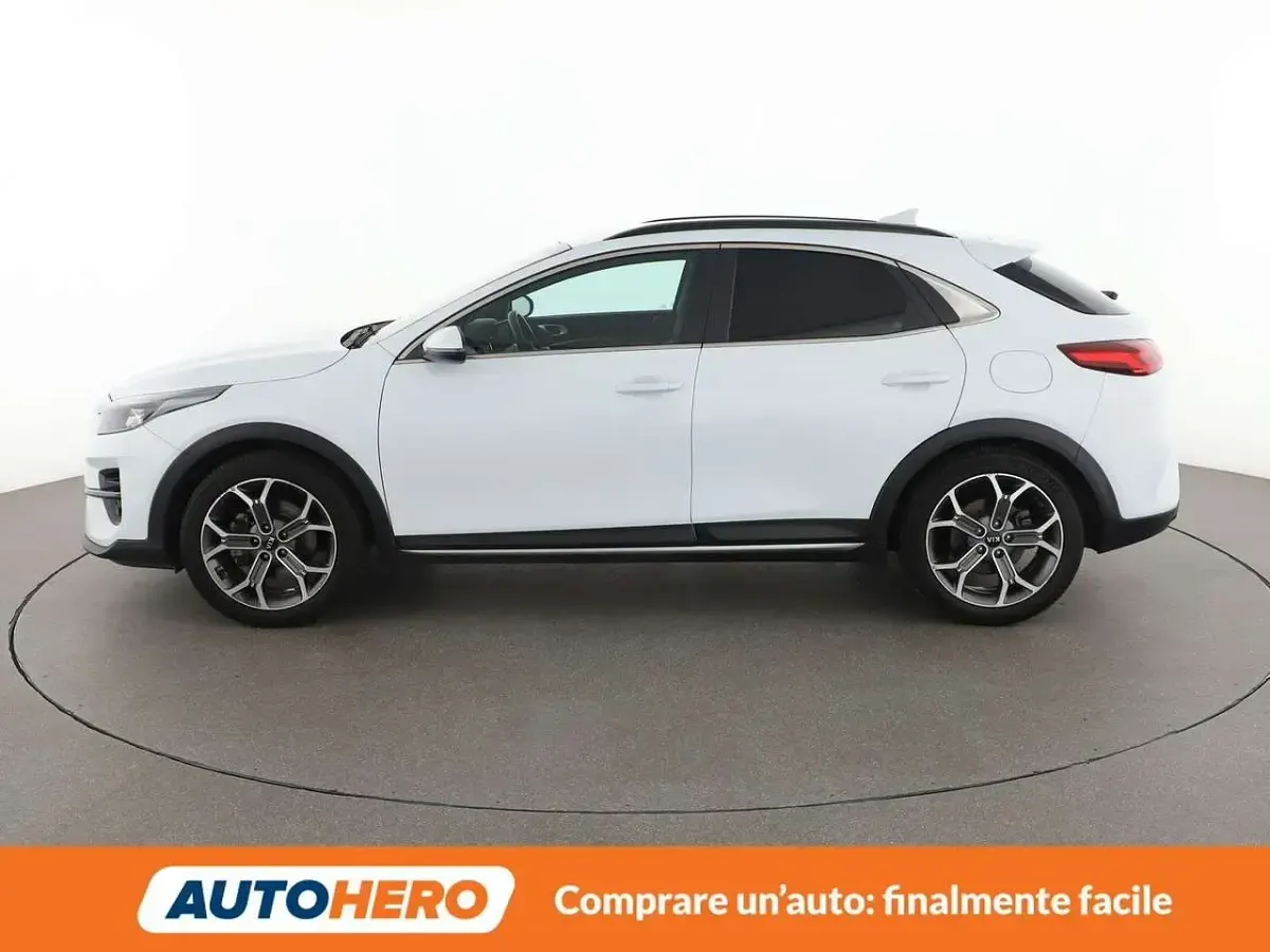 Usata Kia XCeed Style 120 CV (88 kW) 2020 Bianco SUV