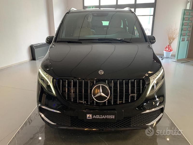 Usata Mercedes V250 AMG line 190 CV (139 kW) 2020 Nero Monovolume