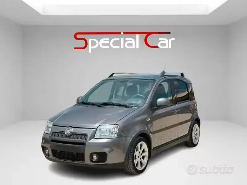 Usata Fiat Panda 101 CV (74 kW) 2009 Utilitaria
