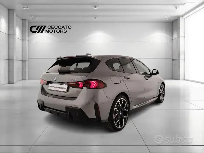 Usata BMW 120 M Sport 163 CV (119 kW) 2025 Grigio Utilitaria