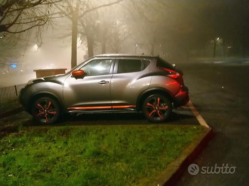 Grigio Usata 2018 Nissan Juke SUV | 11.000 € (Buon prezzo) - Immagine 1/3
