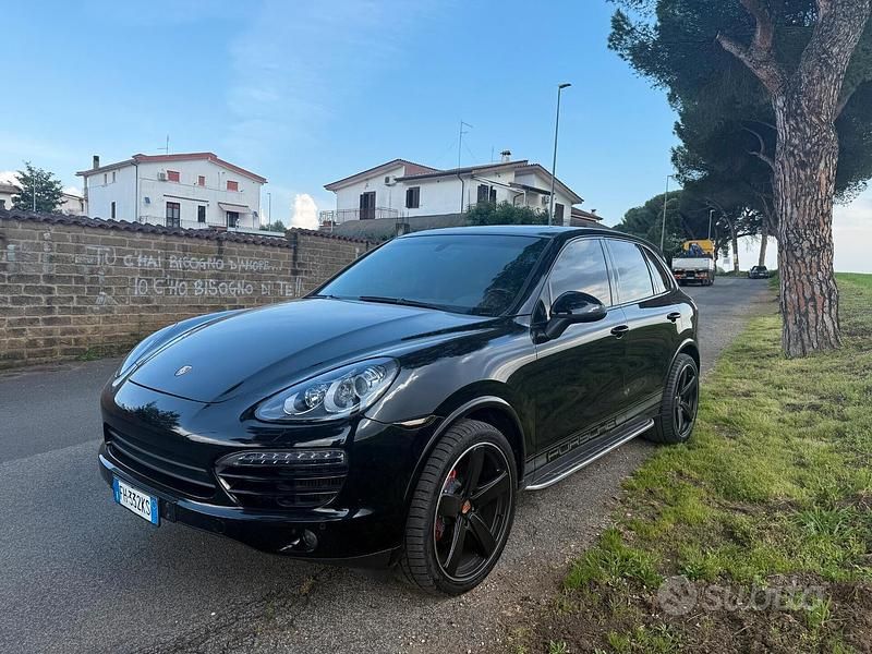 Usata Porsche Cayenne 250 CV (183 kW) 2013 Nero SUV