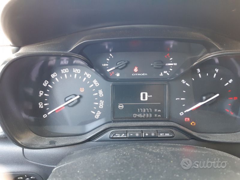 Usata Citroën C3 PureTech 2022 Nero Utilitaria