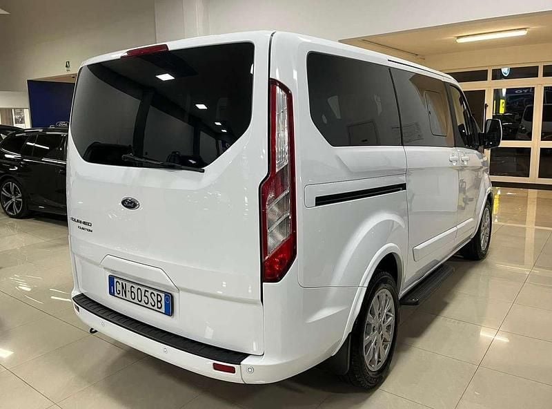 Usata Ford Tourneo Custom Titanium 150 CV (110 kW) 2023 Frozen white Furgone