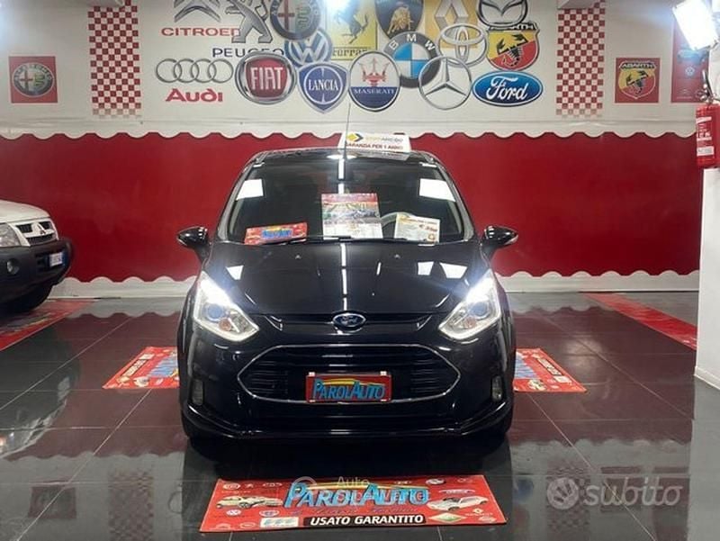 Usata Ford B-MAX Titanium 75 CV (55 kW) 2015 Nero Monovolume