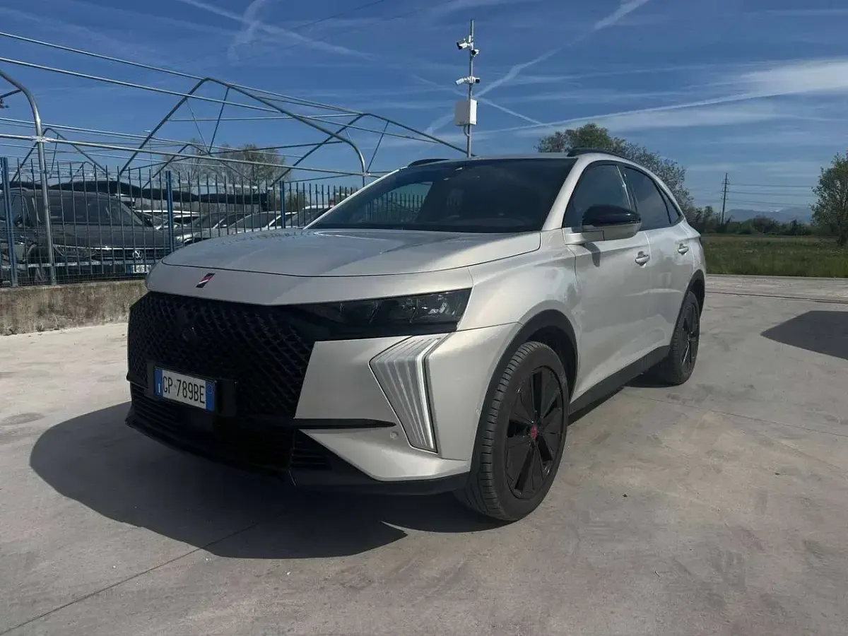Usata DS Automobiles DS7 Crossback Performance 131 CV (96 kW) 2023 Grigio SUV