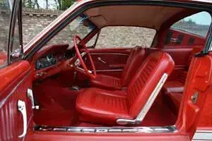 Usata Ford Mustang 228 CV (167 kW) 1965 Rosso Coupé