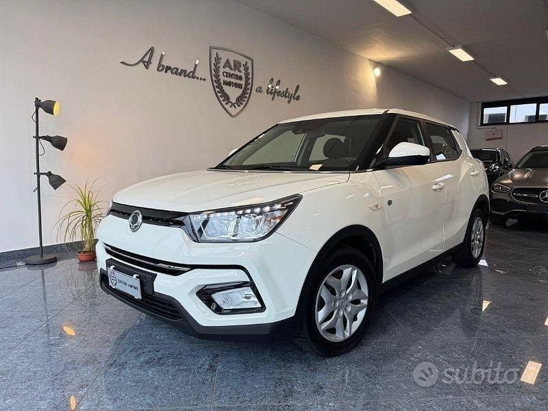 Usata SsangYong Tivoli 116 CV (85 kW) 2018 Bianco pastello SUV