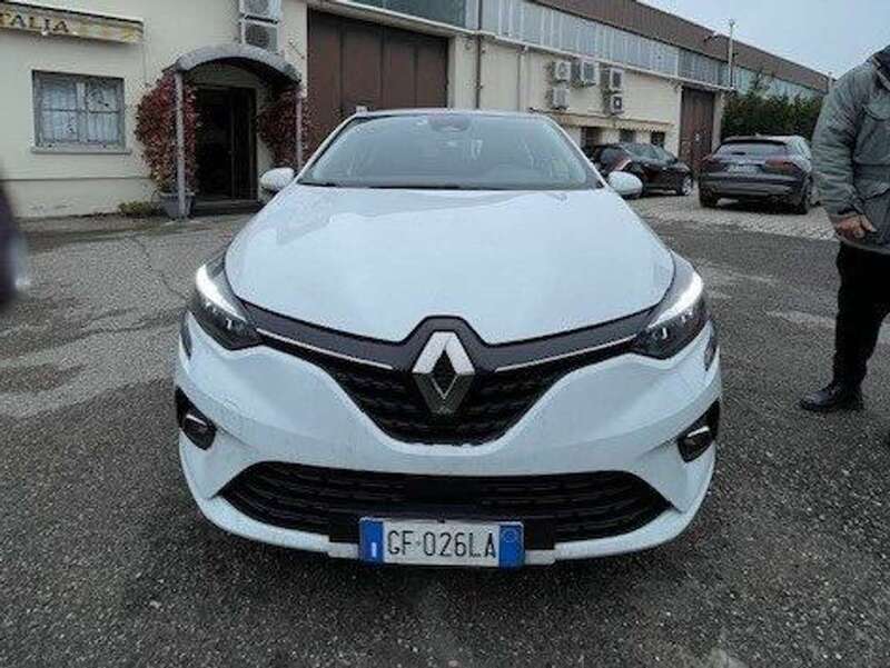 Usato 2021 Renault Clio V 1.0 Benzin 91 CV (14.900 €)
