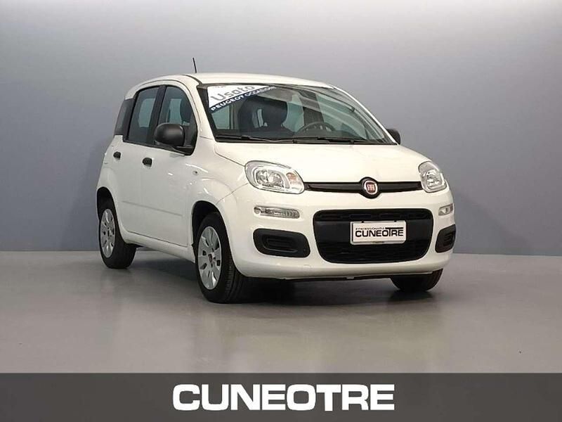 Usata Fiat Panda Pop 69 CV (50 kW) 2020 Bianco Utilitaria