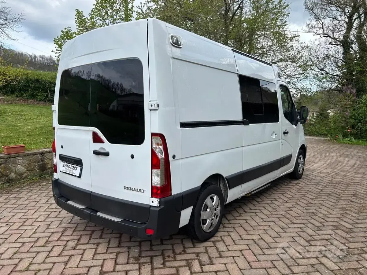 Occasion Renault Master 125 ch (91 kW) 2012 Blanc Berline