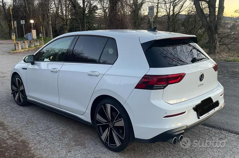 Usata VW Golf VIII GTD 200 CV (147 kW) 2022 Bianco Berlina
