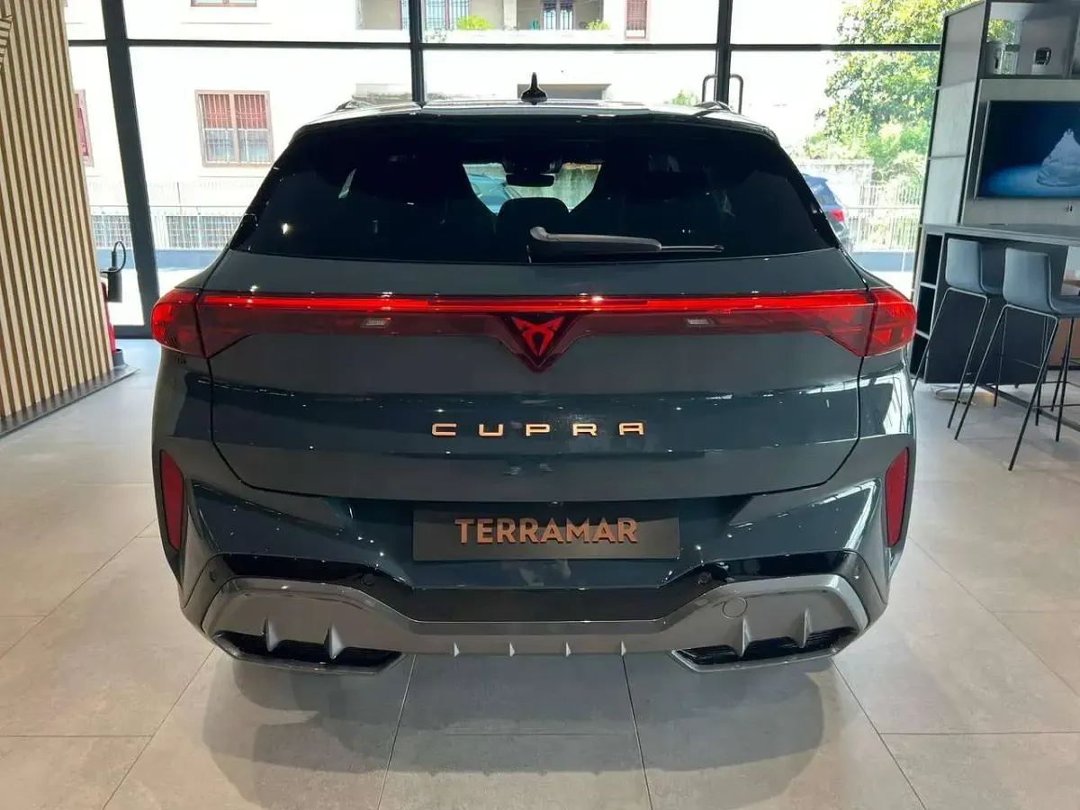 Nuova Cupra Terramar 150 CV (110 kW) 2026 Fiord blue SUV