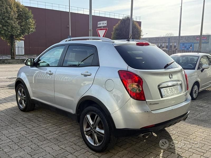 Usata Ssangyong (KGM) Korando 175 CV (128 kW) 2012 Grigio SUV