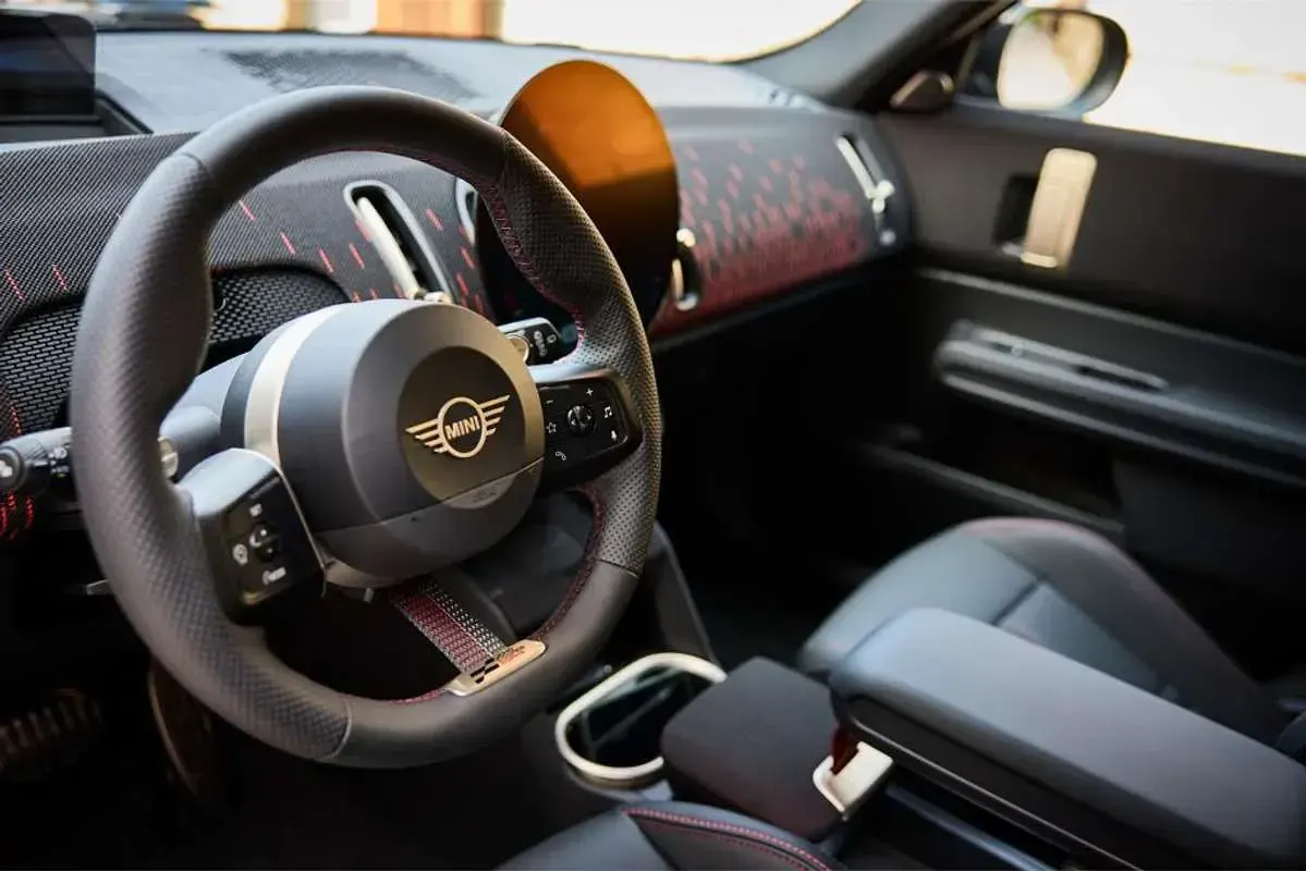 Usata Mini John Cooper Works Countryman 300 CV (220 kW) 2025 Nero SUV