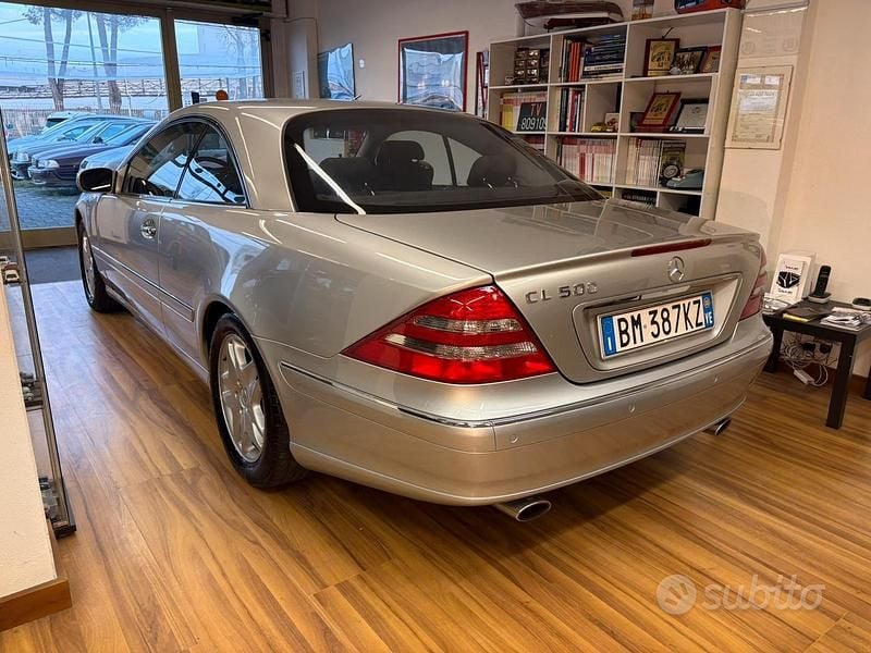 Usata Mercedes CL500 320 CV (235 kW) 2000 Grigio Coupé