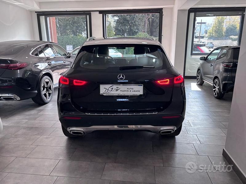 Usata Mercedes GLA220 190 CV (139 kW) 2022 Nero SUV