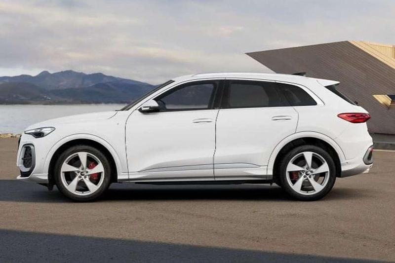 Nuova Audi Q5 S-Line 204 CV (150 kW) 2026 Bianco arkona SUV