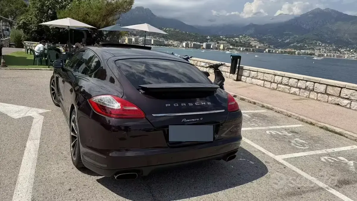 Usata Porsche Panamera 4 310 CV (228 kW) 2011 Nero Utilitaria