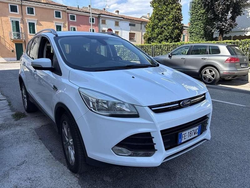 Usata 2016 Ford Kuga Titanium SUV | 7990 € (Super prezzo) - Immagine 1/4
