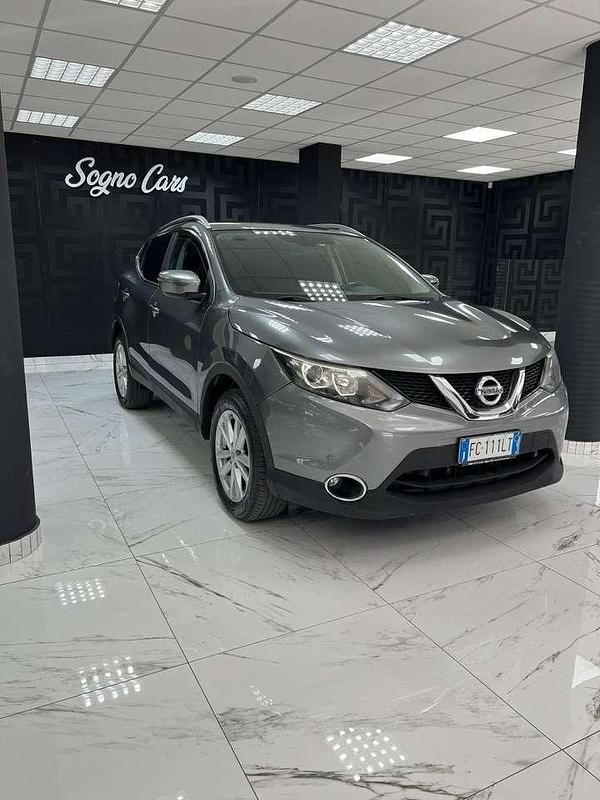 Usata Nissan Qashqai Visia 131 CV (96 kW) 2016 Grigio SUV