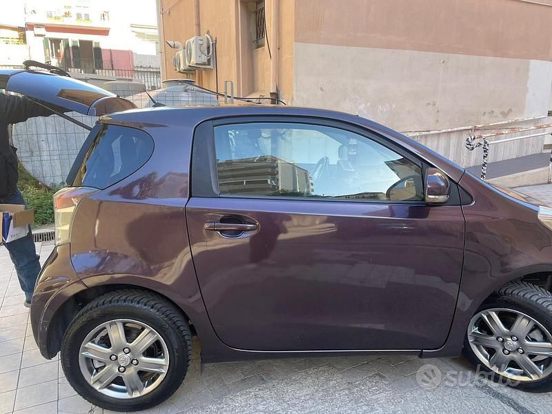 Usata Toyota iQ Sol 98 CV (72 kW) 2009 Utilitaria