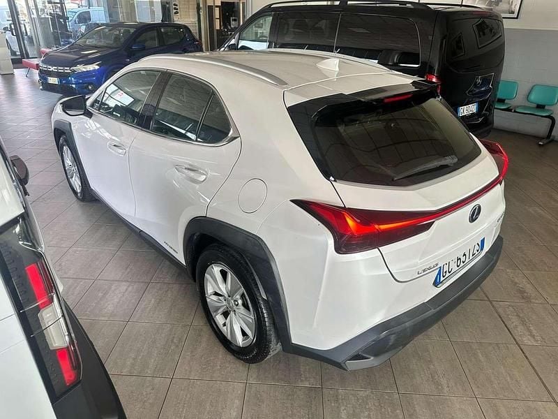 Usata Lexus UX Business Edition 145 CV (106 kW) 2020 Bianco SUV