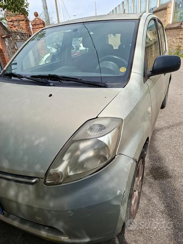 Usata Daihatsu Sirion 69 CV (50 kW) 2007 Utilitaria