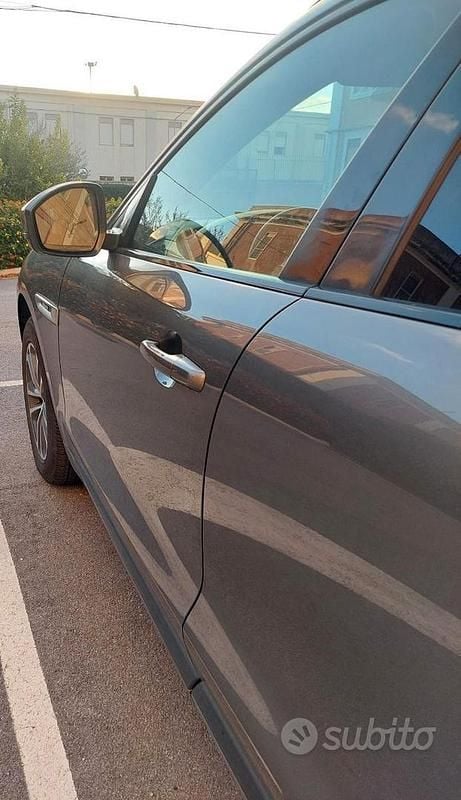 Usata Jaguar F-Pace 300 CV (220 kW) 2017 Grigio SUV