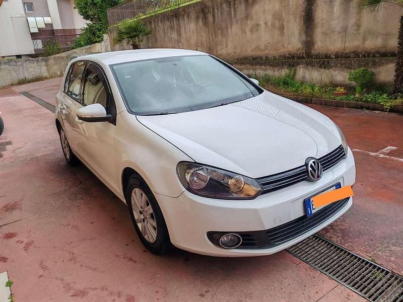 Używany VW Golf VII Comfortline 105 KM (77 kW) 2012 Sedan/Limuzyna