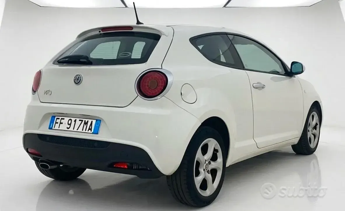 Usata Alfa Romeo MiTo Super 95 CV (69 kW) 2017 Beige Utilitaria