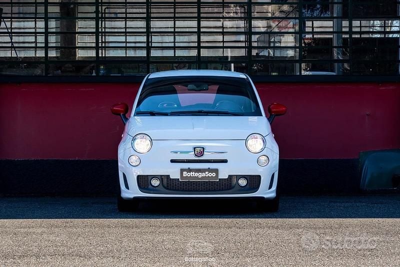 Usata Abarth 500 Custom 135 CV (99 kW) 2015 Grigio Utilitaria
