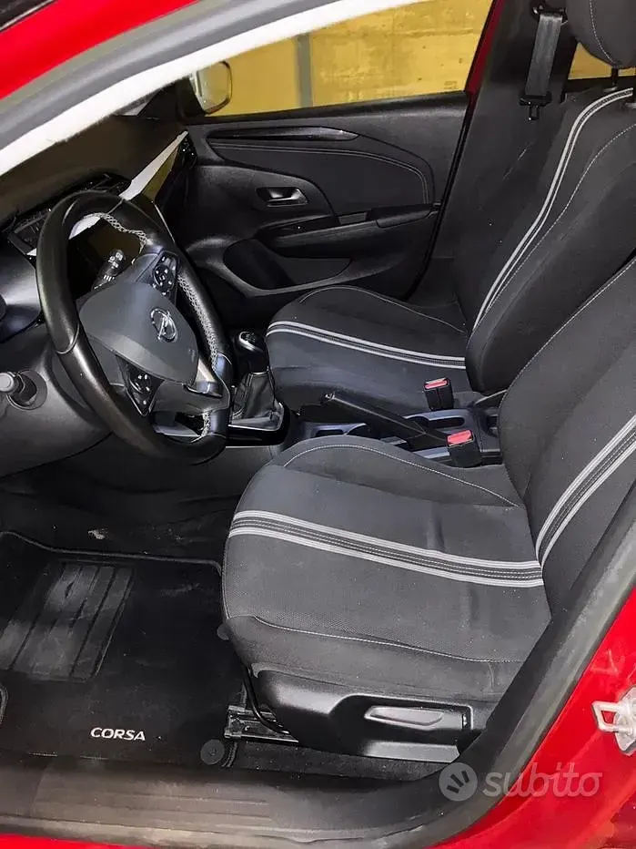 Usata Opel Corsa 75 CV (55 kW) 2025 Rosso Utilitaria