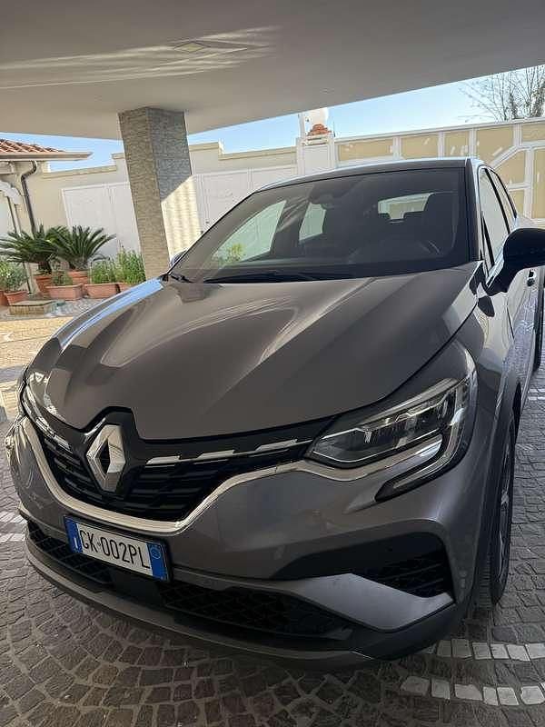 Usata Renault Captur RS Line 94 CV (69 kW) 2022 SUV