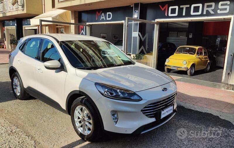 Bianco Usata 2020 Ford Kuga ST-Line X SUV | 19.999 € (Molto cara) - Immagine 1/4