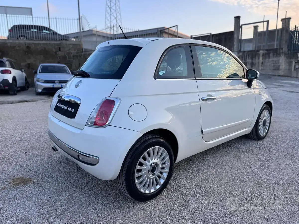 Usata Fiat 500 Lounge 69 CV (50 kW) 2012 Bianco Berlina