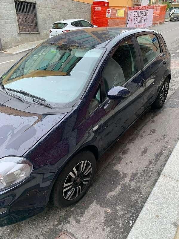 Usata Fiat Punto Lounge 84 CV (61 kW) 2014 Utilitaria