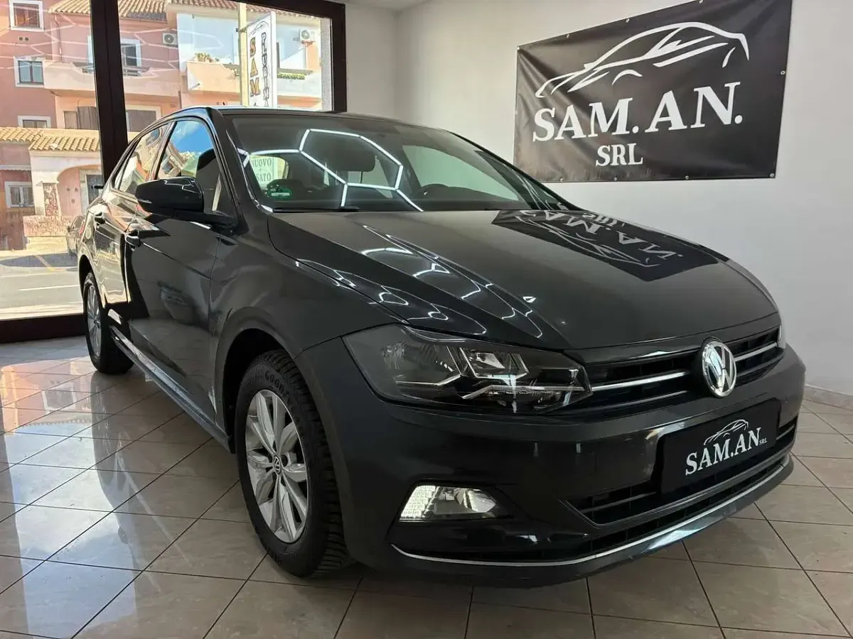 Usata VW Polo Highline 95 CV (69 kW) 2018 Grigio Utilitaria