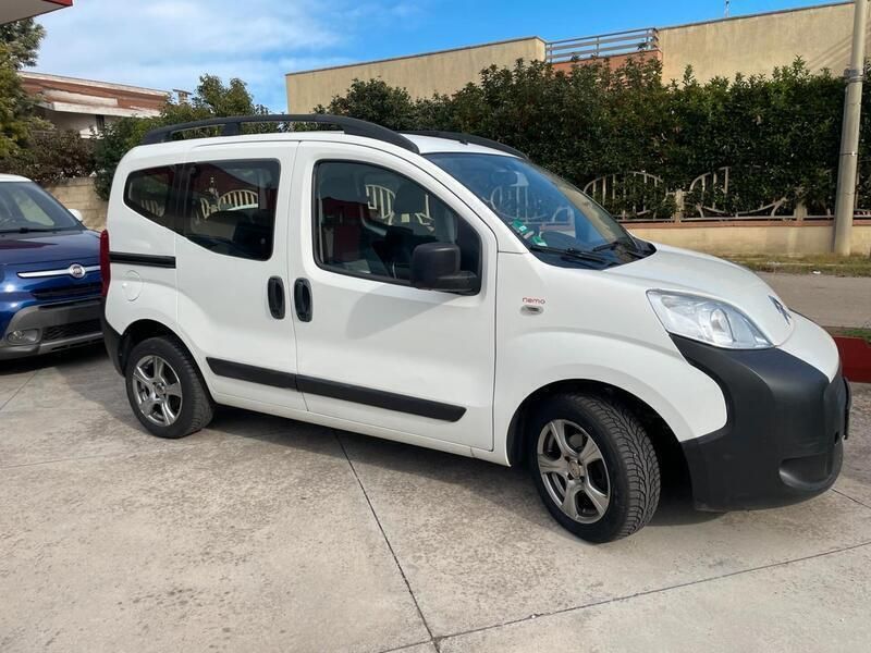 Usata Citroën Nemo 75 CV (55 kW) 2011 Bianco Monovolume