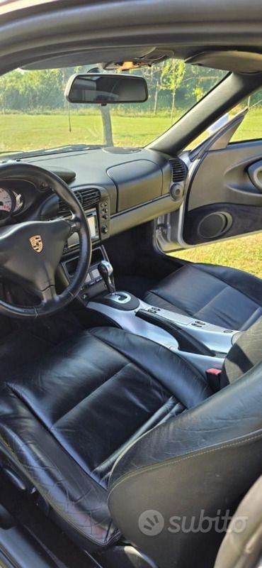 Usata Porsche 911 Carrera 320 CV (235 kW) 2000 Grigio Coupé