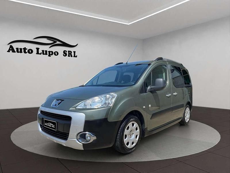 Grigio Usata 2010 Peugeot Partner Outdoor Monovolume | 4000 € (Buon prezzo) - Immagine 1/4