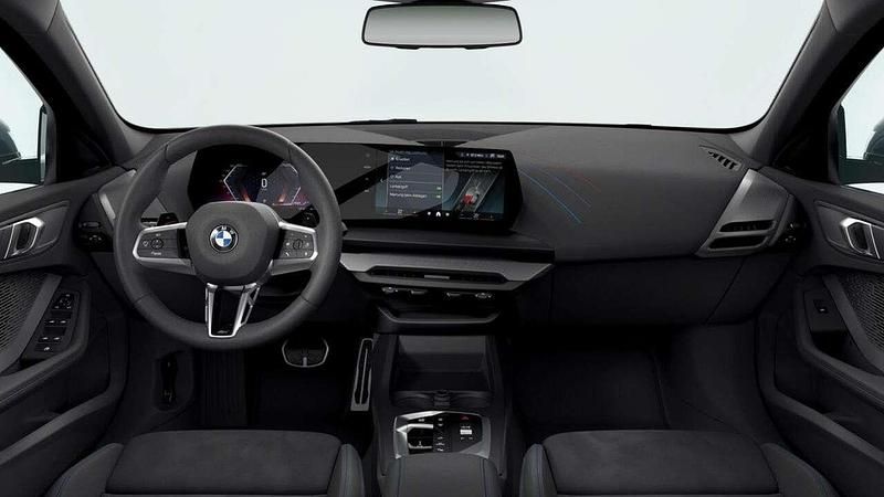 Nuova BMW 118 150 CV (110 kW) 2026 Skyscraper grey metallic Utilitaria