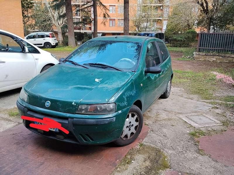 Usata Fiat Punto 60 CV (44 kW) 2000 Verde Utilitaria