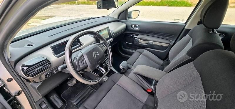 Usata Citroën C4 Cactus 92 CV (67 kW) 2014 Grigio Utilitaria