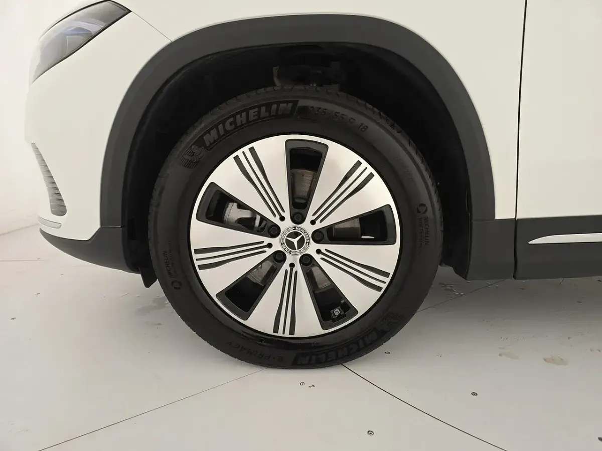 Usata Mercedes EQA250+ Progressive 94 kW (129 CV) 2025 Bianco polare SUV