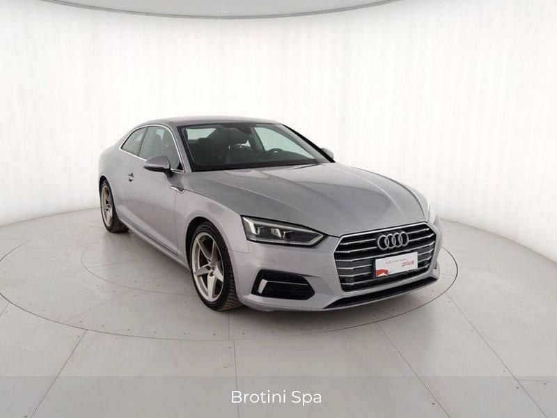 Usata Audi A5 Business 190 CV (139 kW) 2019 Argento metallizzato Coupé
