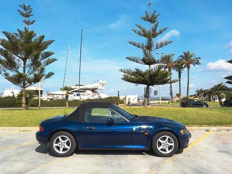 Usata BMW Z3 Efficient Dynamics 140 CV (102 kW) 1996 Blu Cabrio